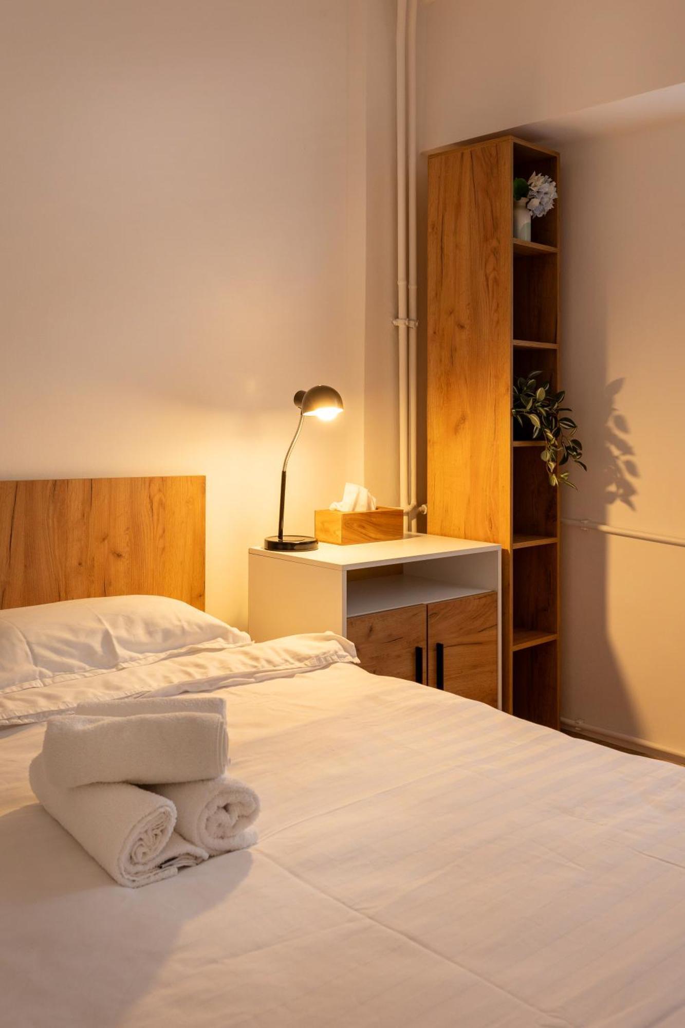 Minerva Studio Craiova Apartment Exterior photo